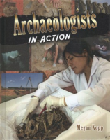 Archaeologists_in_action